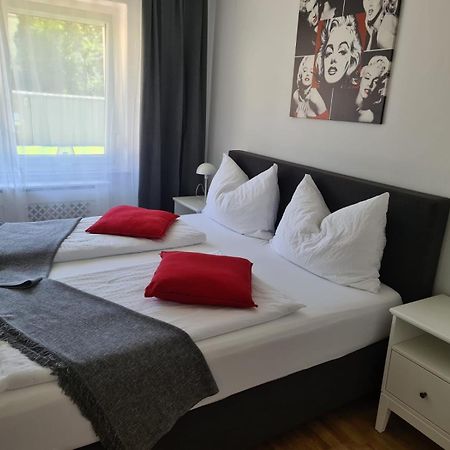 Wohnung See- Und Bergnaehe Gmunden Luaran gambar