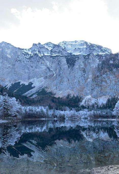 Wohnung See- Und Bergnaehe Gmunden Luaran gambar